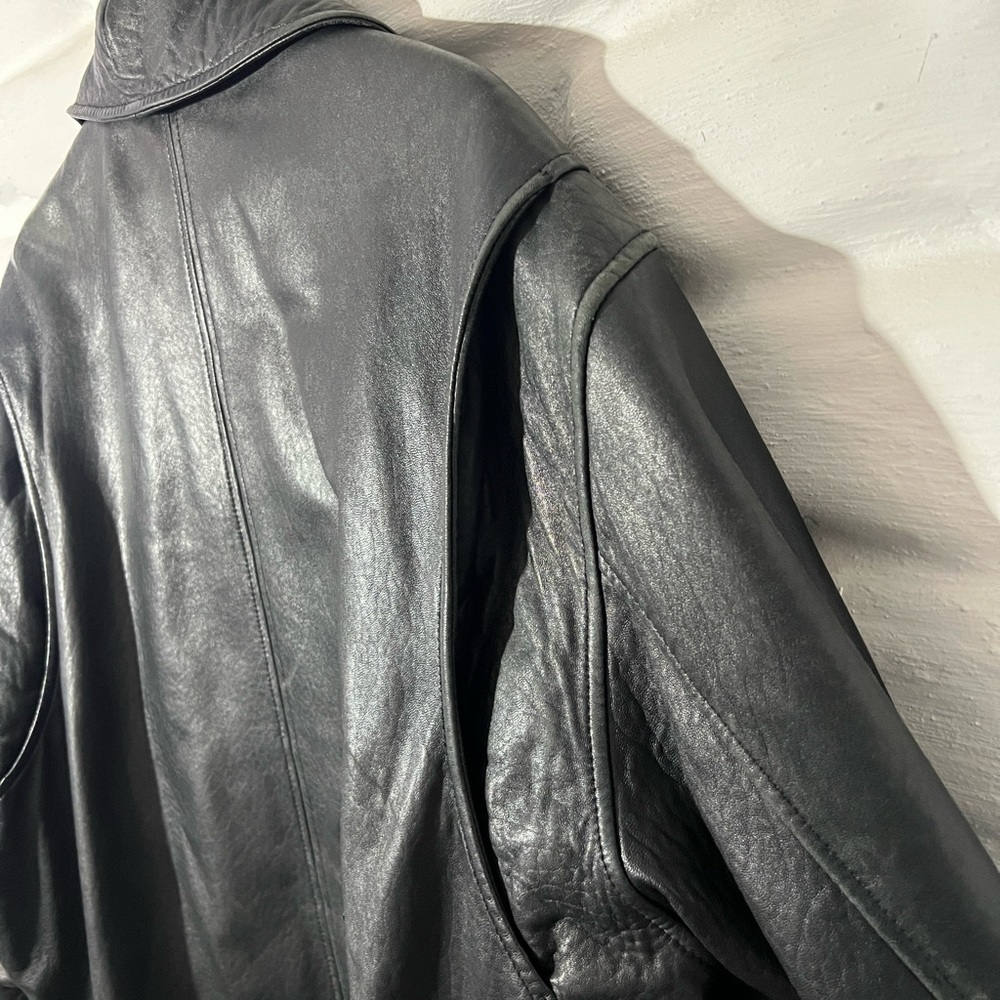 Roundtree & Yorke Black Bomber Leather Jacket (XLT)